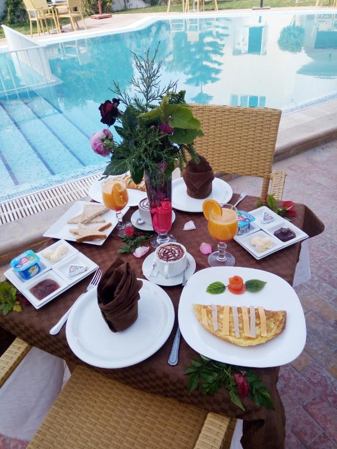Hôtel Résidence Romane Hammamet Esterno foto