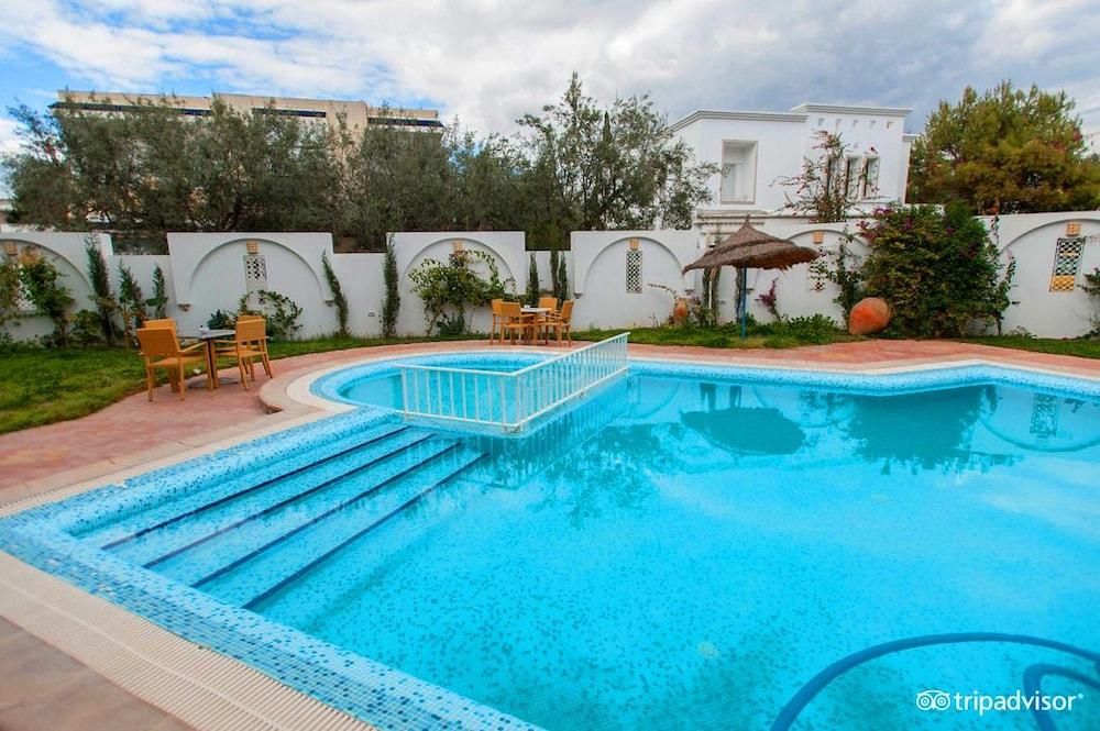 Hôtel Résidence Romane Hammamet Esterno foto